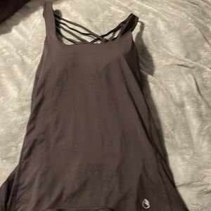 Icyzone tank top with built in support. Size L